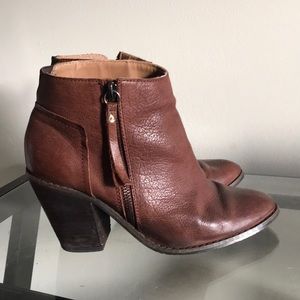 KDB ankle boots/booties